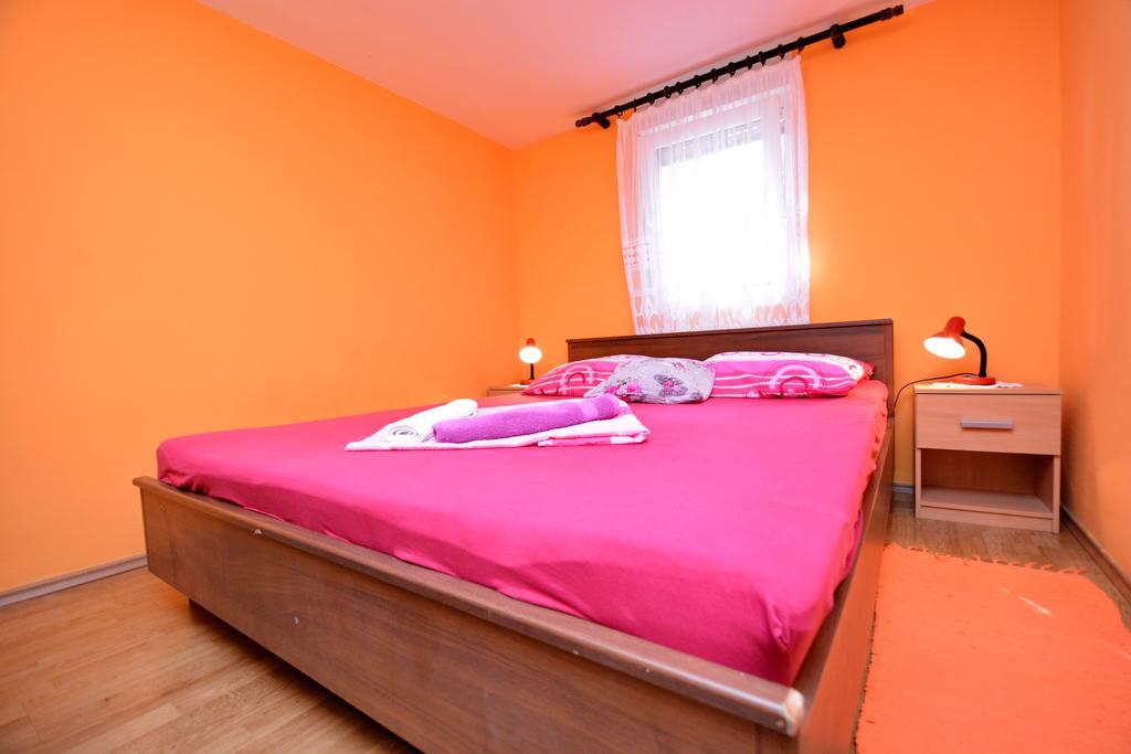 Apartments Sandra Вир Экстерьер фото