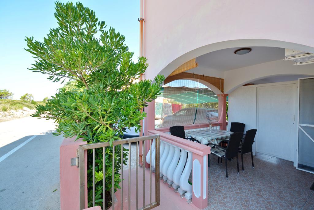 Apartments Sandra Вир Экстерьер фото